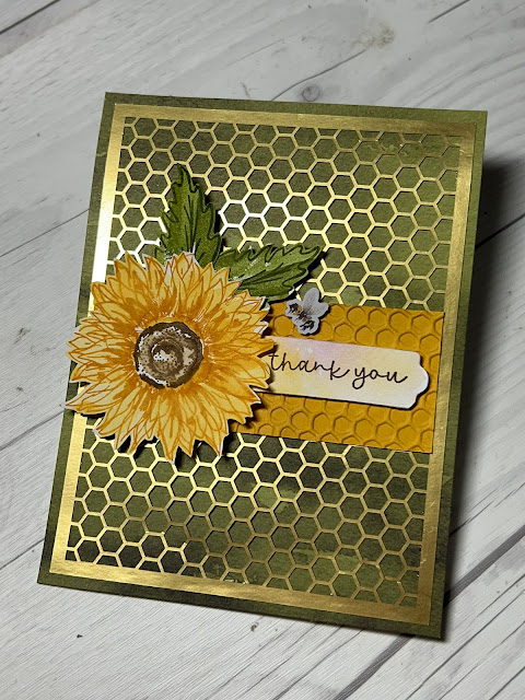 Floral Greeting Card with Gold Foil Honeycomb background using Sweet Sunflowers Paper Pumpkin Kit