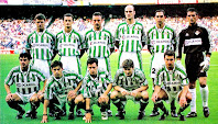 REAL BETIS BALOMPIÉ - Sevilla, España - Temporada 1996-97 - Márquez, Vidakovic, Kowalczyk, Roberto Ríos, Olías, Prats; Jaime, Cañas, Alfonso, Jarni y Bjelica - F. C. BARCELONA 3 (Óscar, Stoichkov y Luis Enrique), REAL BETIS BALOMPIÉ 0 - 15/06/1997 - Liga de 1ª División, jornada 41 - Barcelona, Nou Camp - El Betis se clasificó 4º en la Liga, con Serra Ferrer de entrenador
