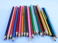 Pensil Warna