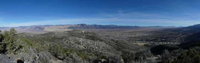 32: panorama of city, east to sout