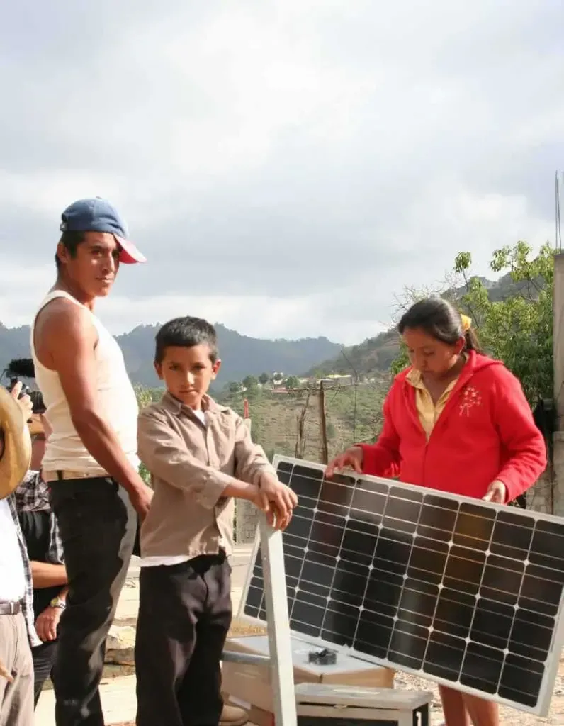 Sistemas solares fotovoltaicos colocados por habitantes de Querétaro - Instalaciones eléctricas residenciales