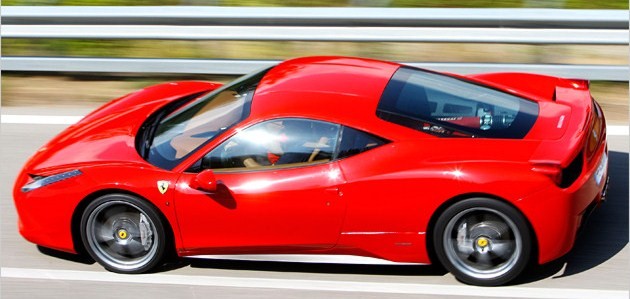Ferrari 458 Italia will star in the new Transformers movie