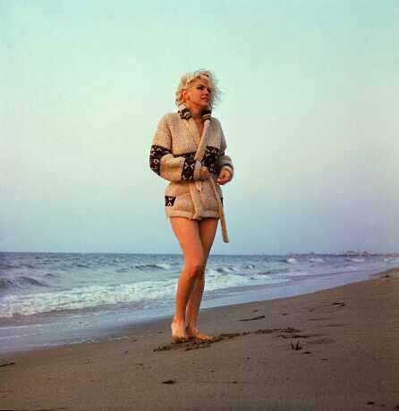 Marilyn Monroe photographed by George Barris