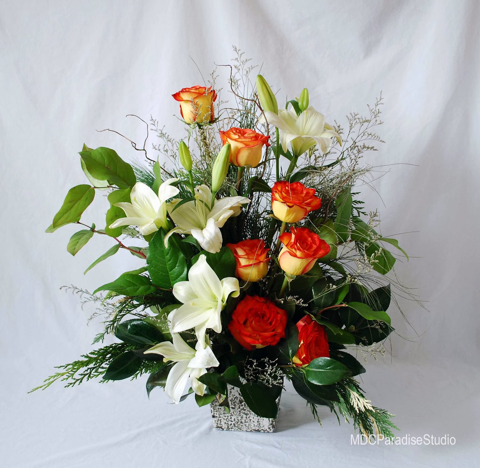 PARADISE FLORAL STUDIO: Christmas Flower Arrangements