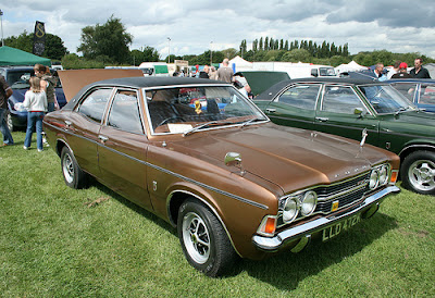 Ford Cortina