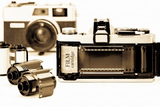 35mm Roll Films and Roll Film Cameras