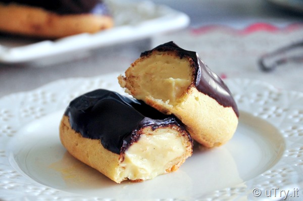 How to Make Classic Chocolate Glazed Éclair with step by step video tutorial!  http://uTry.it
