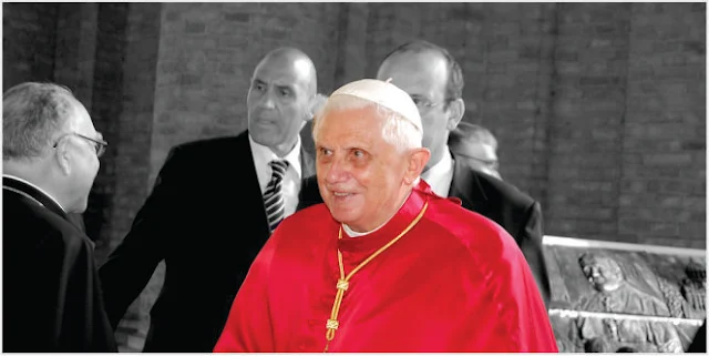 pope paus benediktus XVI