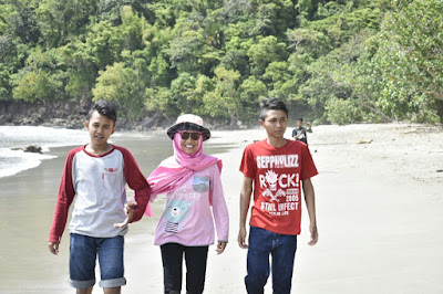 Pantai Nanggelan  Yang indah nan eksotis Menyimpan Keindahan Tersembunyi - Tempurejo (JEMBER)