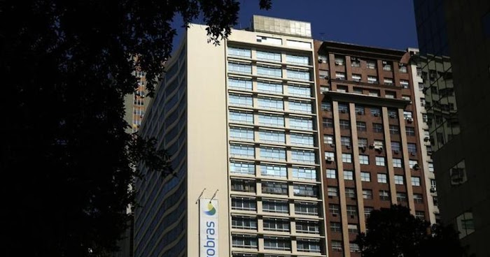 Governo quer gerar recursos para Eletrobras e Tesouro com usinas antigas, diz fonte