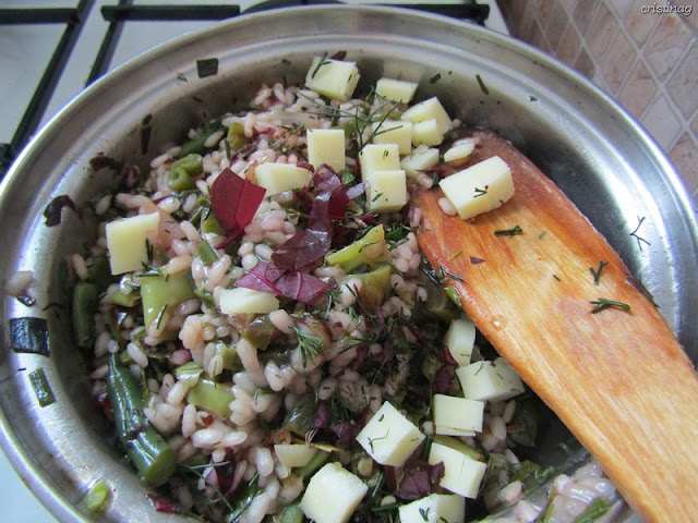 Orez cu păstăi, lobodă, ardei, mărar: Rețetă vegana, fără gluten de Cristina G.