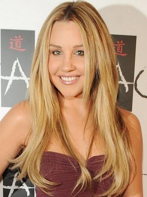 Amanda Bynes Winning Hairstyle