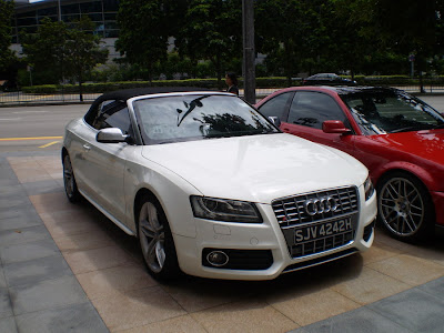 Audi S5 Convertible White. Audi S5 Convertible