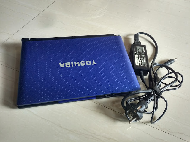 Notebook Toshiba NB520 harman/kardon  Rp. 1.400.000 