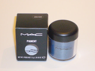 MAC Pigment Eye shadow Color - Front View