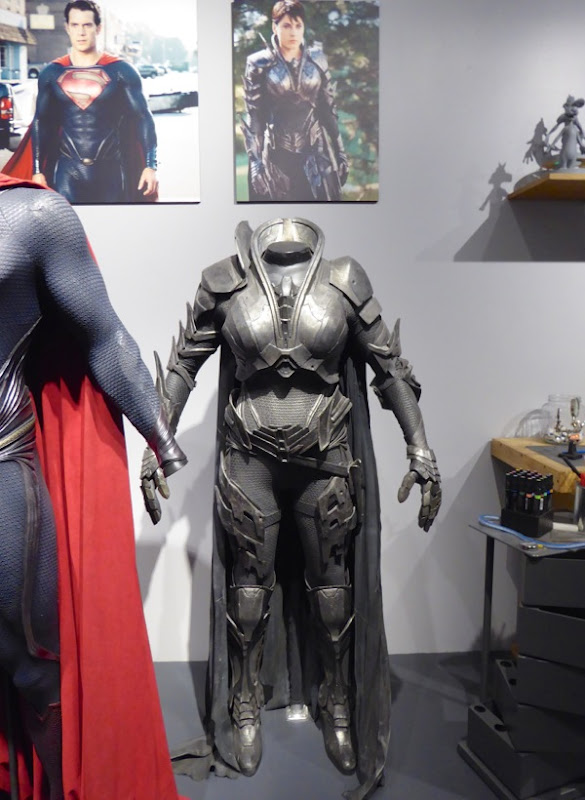 Antje Traue Man of Steel Faora-Ul movie costume