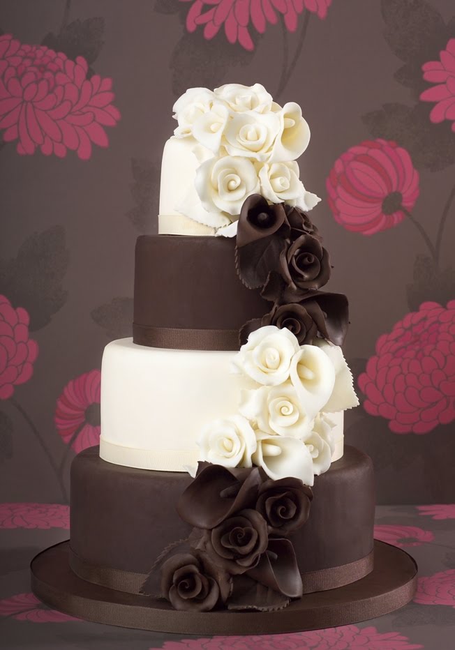 Here are a few of the current trends for modern wedding cakes