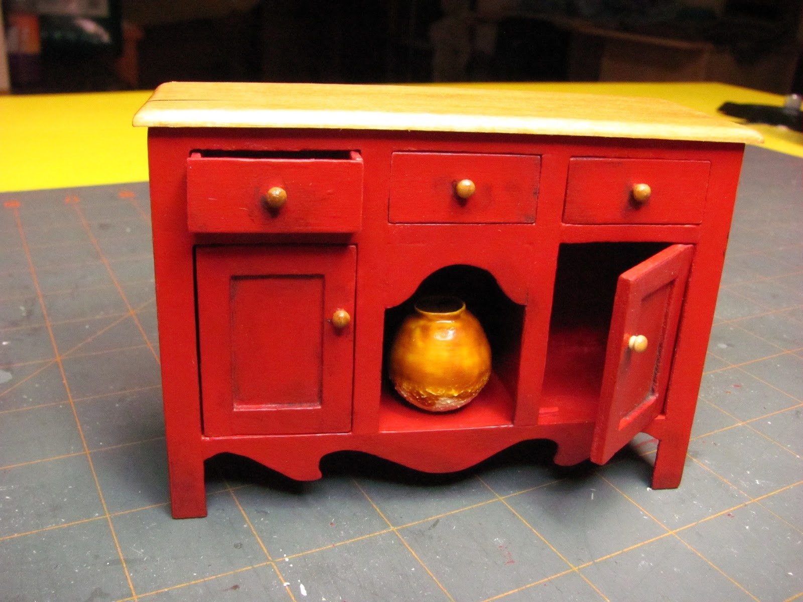 how to make furniture