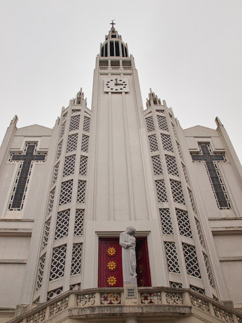 jiemve, le temps d'une pose, Paris, Eglise Saint Jean Bosco