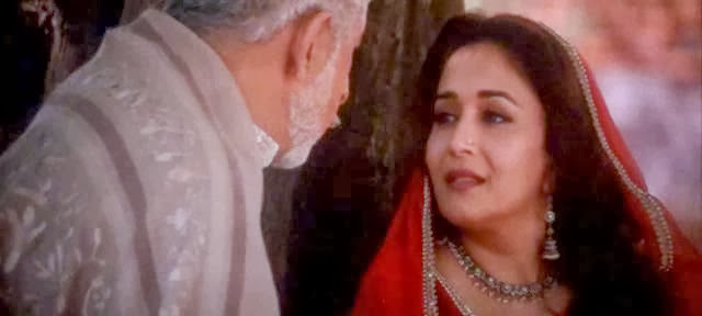 Screen Shot Of Hindi Movie Dedh Ishqiya (2014) Download And Watch Online Free at worldfree4u.com