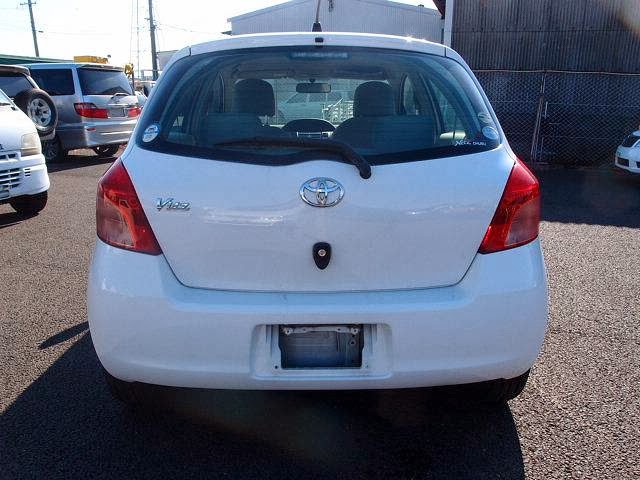 2007 Toyota Vitz for Kenya to Mombasa - Wholesale