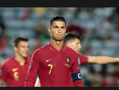 CR7 VÍTIMA DE GOLPE E PERDE QUASE 300MIL EUROS