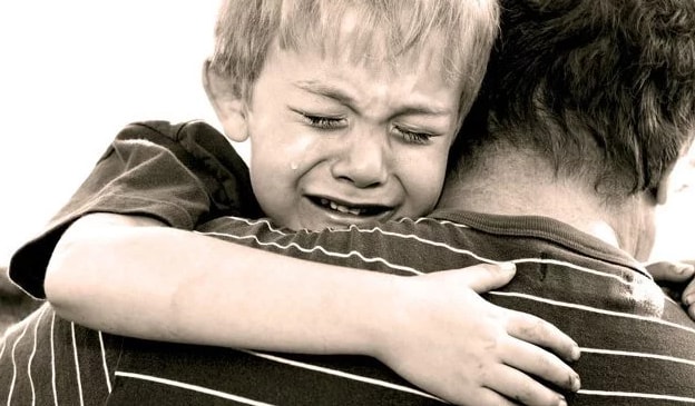 7 Things That Happen To A Child Of Parent’s Infidelity