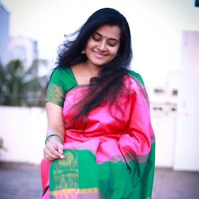 Serial Actress Shruthi Raj Beautiful Saree Pics