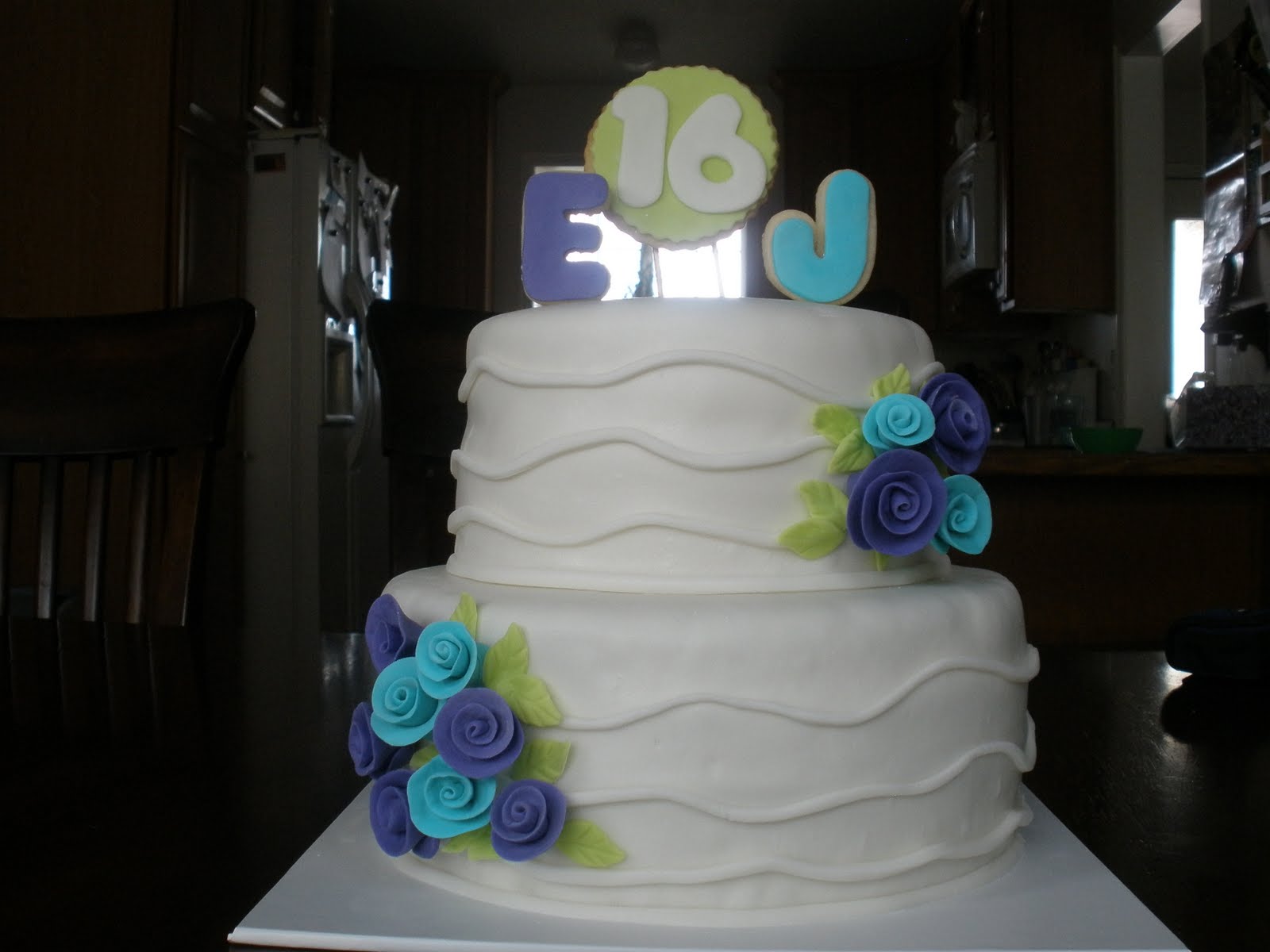 purple halloween wedding cakes Purple+%26+Teal+flower+cake+(5).