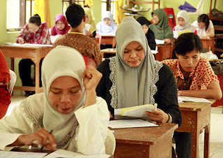 http://lokernesia.blogspot.com/2012/06/pemerintah-siap-gelar-proses-ujian.html