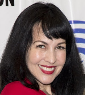 Grey Delisle