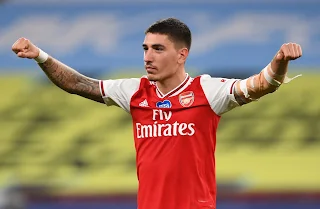 PSG identify Arsenal fullback Bellerin as Meunier replacement