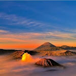 Gunung – Gunung yang Berjalan