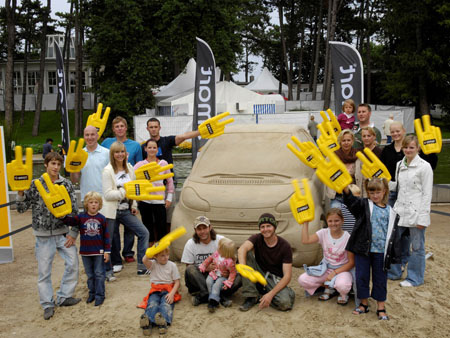 Creative Smart Car Sand Sculpture 5