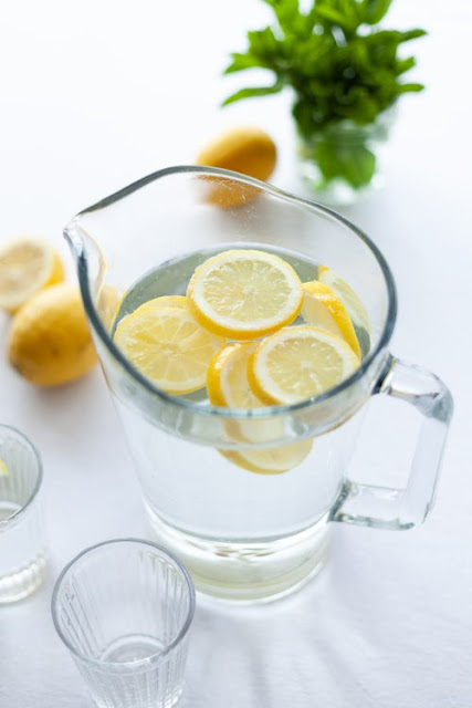 lemon water good for health and skin