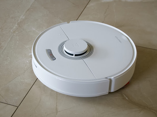The Roborock Q7 Max+ (Review 2022) the most costly robot vacuum on the market