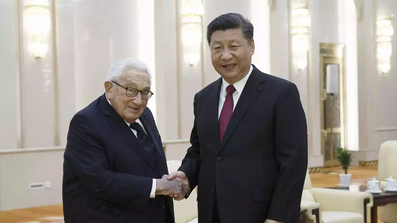 Henry Kissinger - tên ác đồ với nước Mỹ, với Việt Nam và cả thế giới!