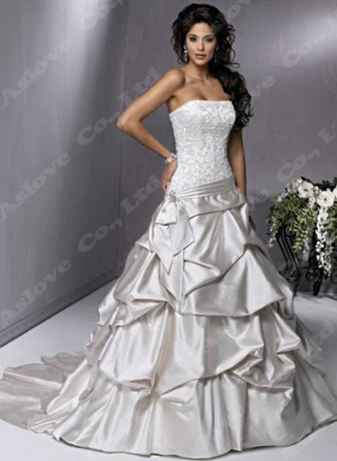 diamond wedding dresses 2011