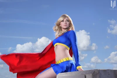 Best Cosplay Supergirl yang Paling Cantik dan Seksi (18+)