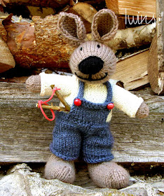 knitted bunny, knitted rabbit