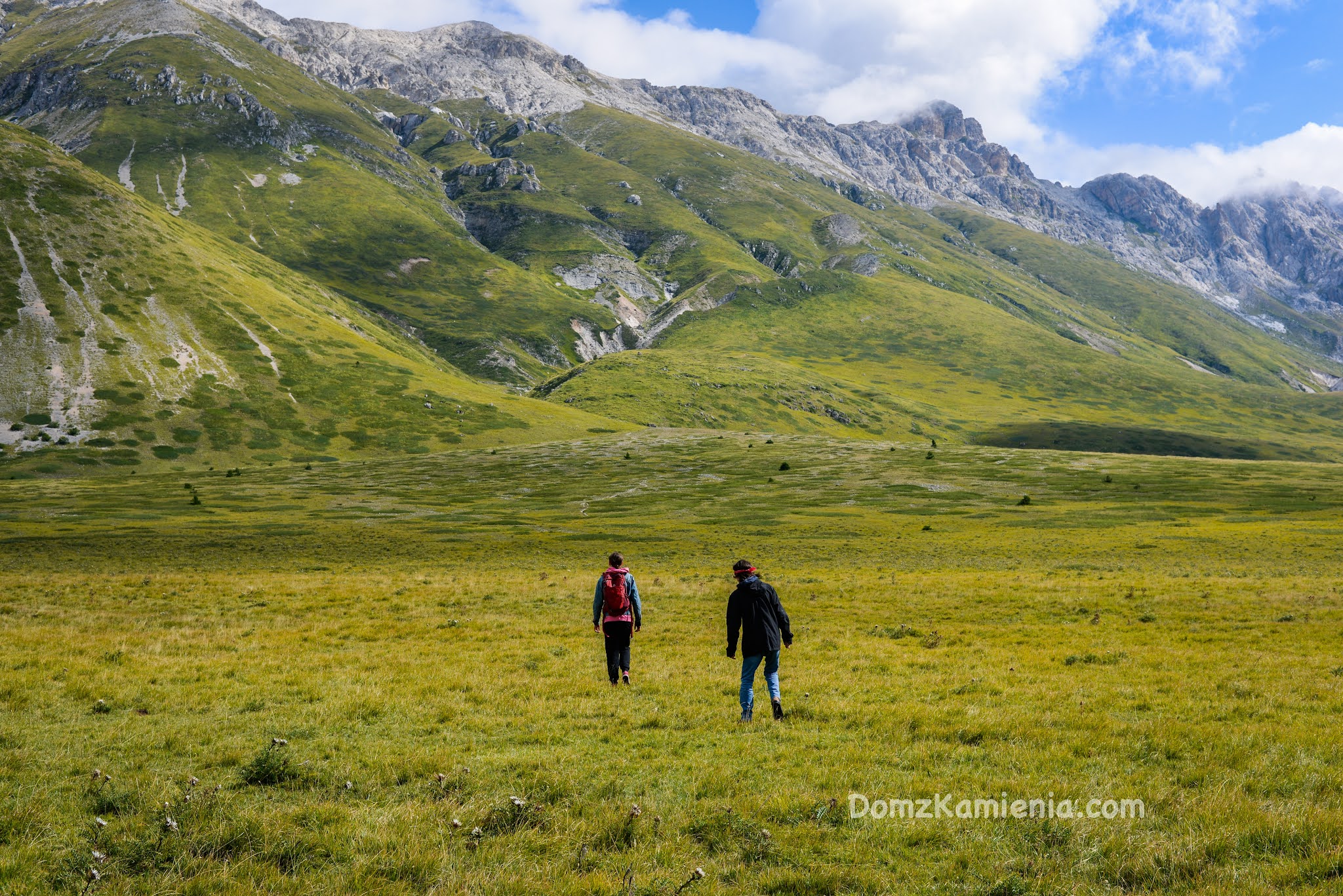 Abruzzo, Campo Imperatore Dom z Kamienia blog