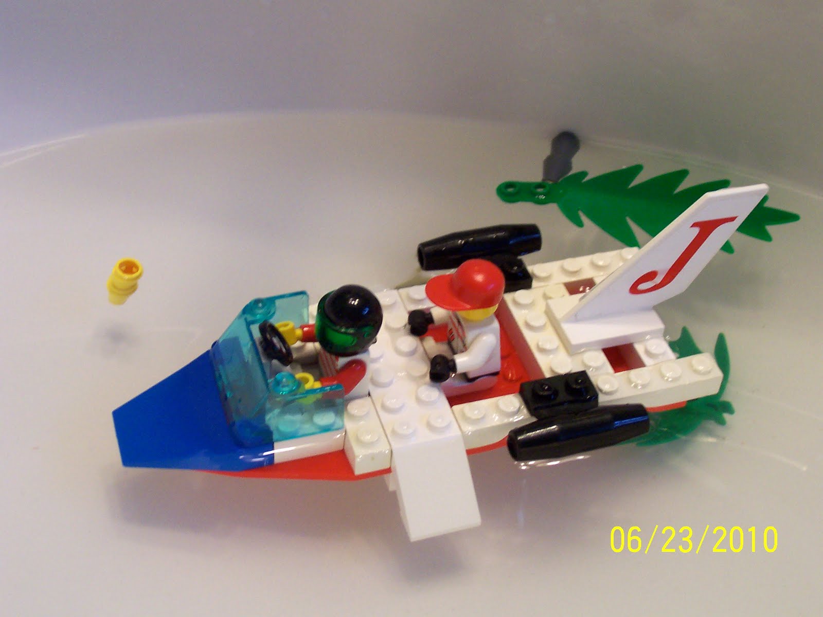 LEGO Quest Kids: Buoyancy Photos
