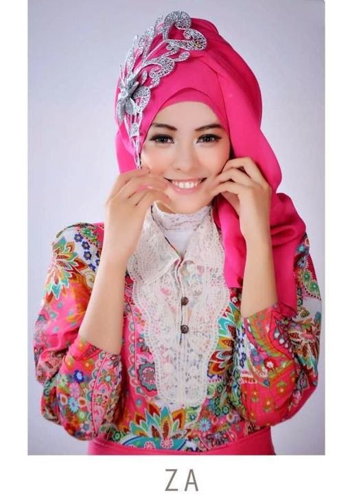 http://dangstars.blogspot.com/2014/06/jenis-kerudung-untuk-lebaran.html