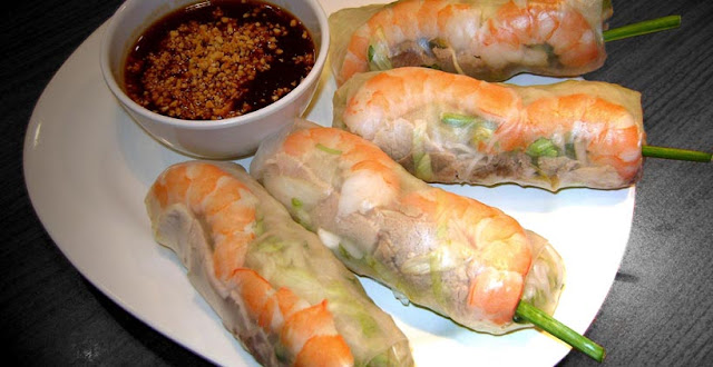 phobulous spring rolls