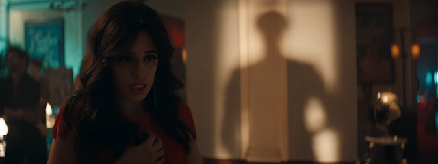 Camila Cabello's looking gorgeous in red dress in 'Havana' Music Video