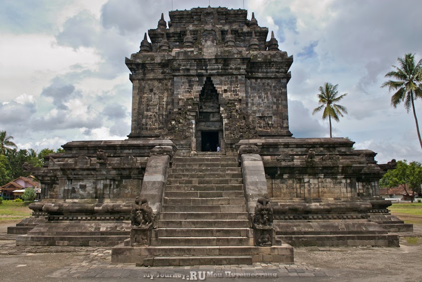 Candi Mendut