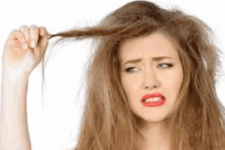 How to Deal With Dry and Fluffy Hair