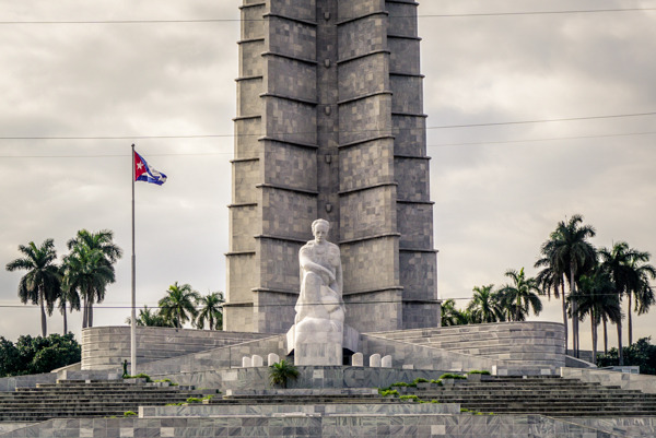  photo 201412-Havana-RevolutionSquare-12_zpscczqwmah.jpg