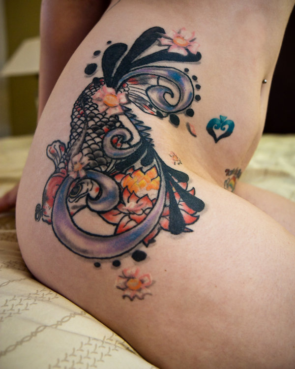 Amazing Tattoo Girl January 2011