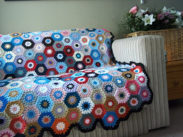 Hexagon Motif Afghan